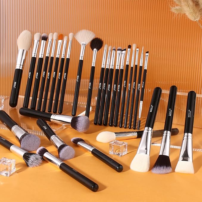 BEILI 30Pcs Professional Makeup Brush Set Original Natural-Synthetic Kabuki Foundation, Face Powder, Highlighter, Contour, Eye Shadow, Eyebrow, Eyeliner, Makeup Tools Kit (Classic Black)
