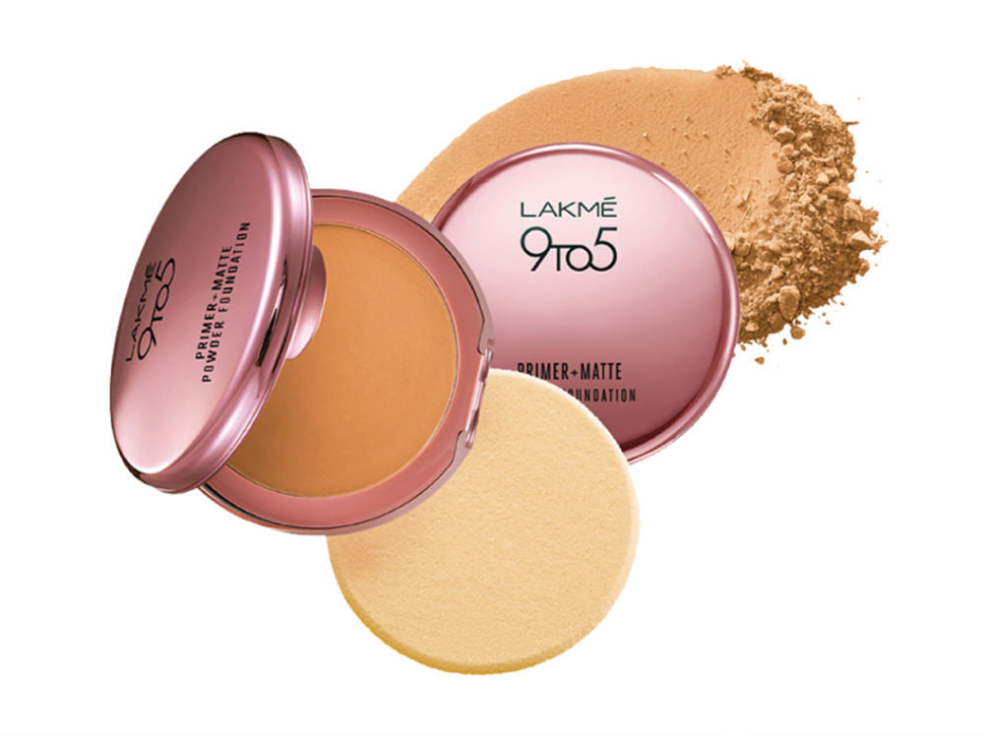 Lakme 9 to 5 Primer + Matte Powder Foundation Compact - Honey Dew (9gm)