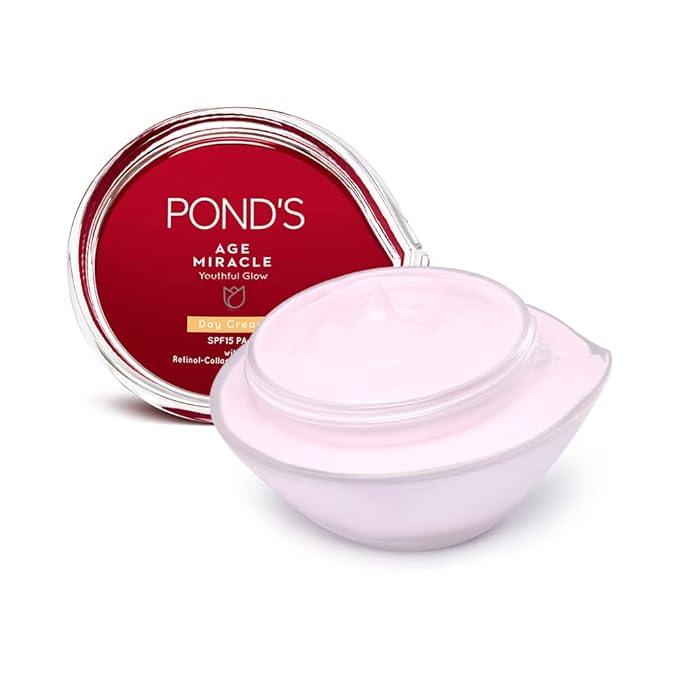 Pond's Age Miracle Youthful Glow Day Cream with SPF 18 PA++, Anti-Ageing Cream, With 10% Retinol-Collagen B3 Complex, Reduce Fine Lines & Combat Sagging Skin, 50g